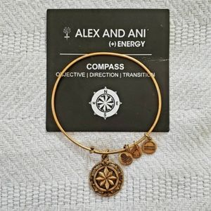 NWOT Alex and Ani Gold Tone Compass Bracelet &Card